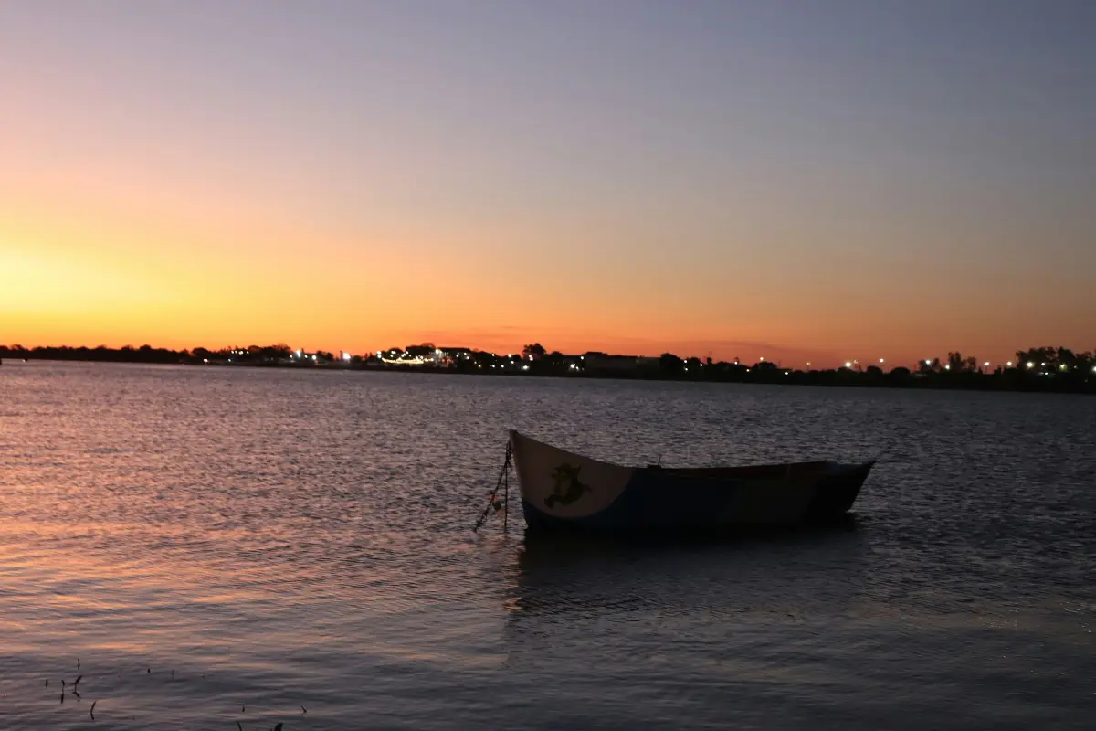 Costanera de Asunción al atardecer